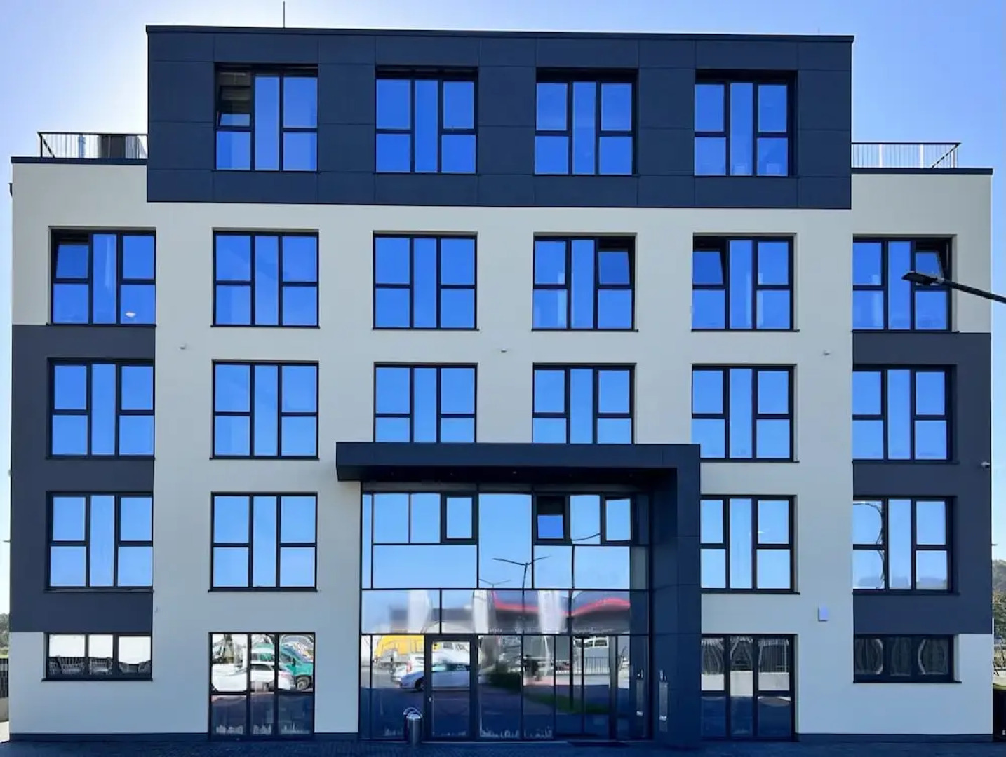 LikeDaheim Apartments