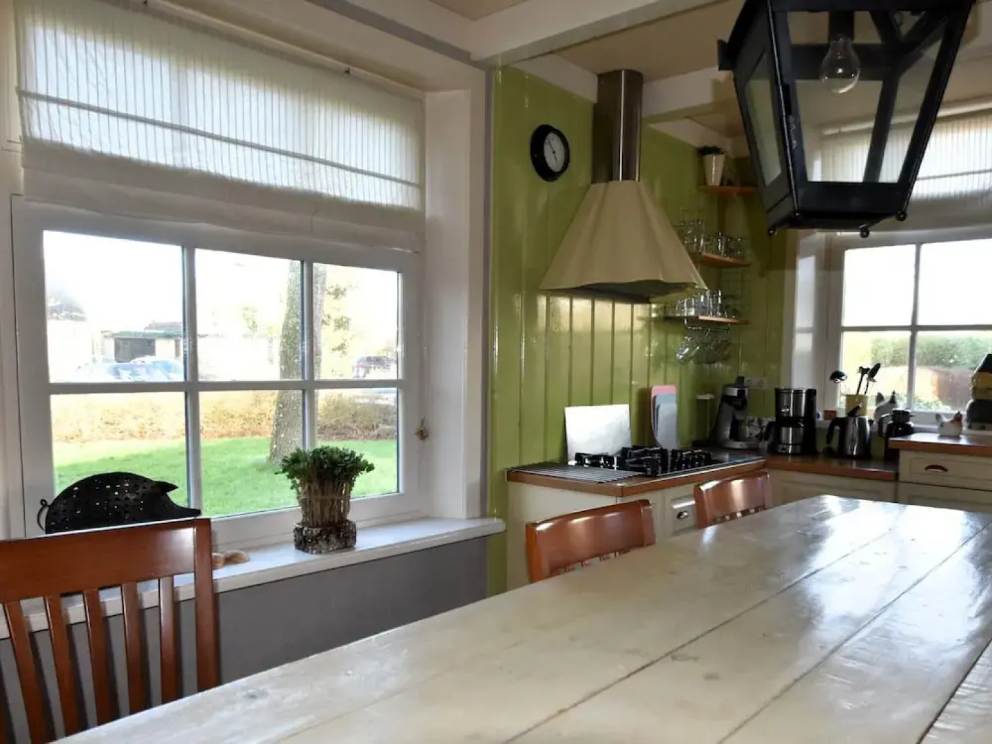 Spacious Holiday Home Close to the sea