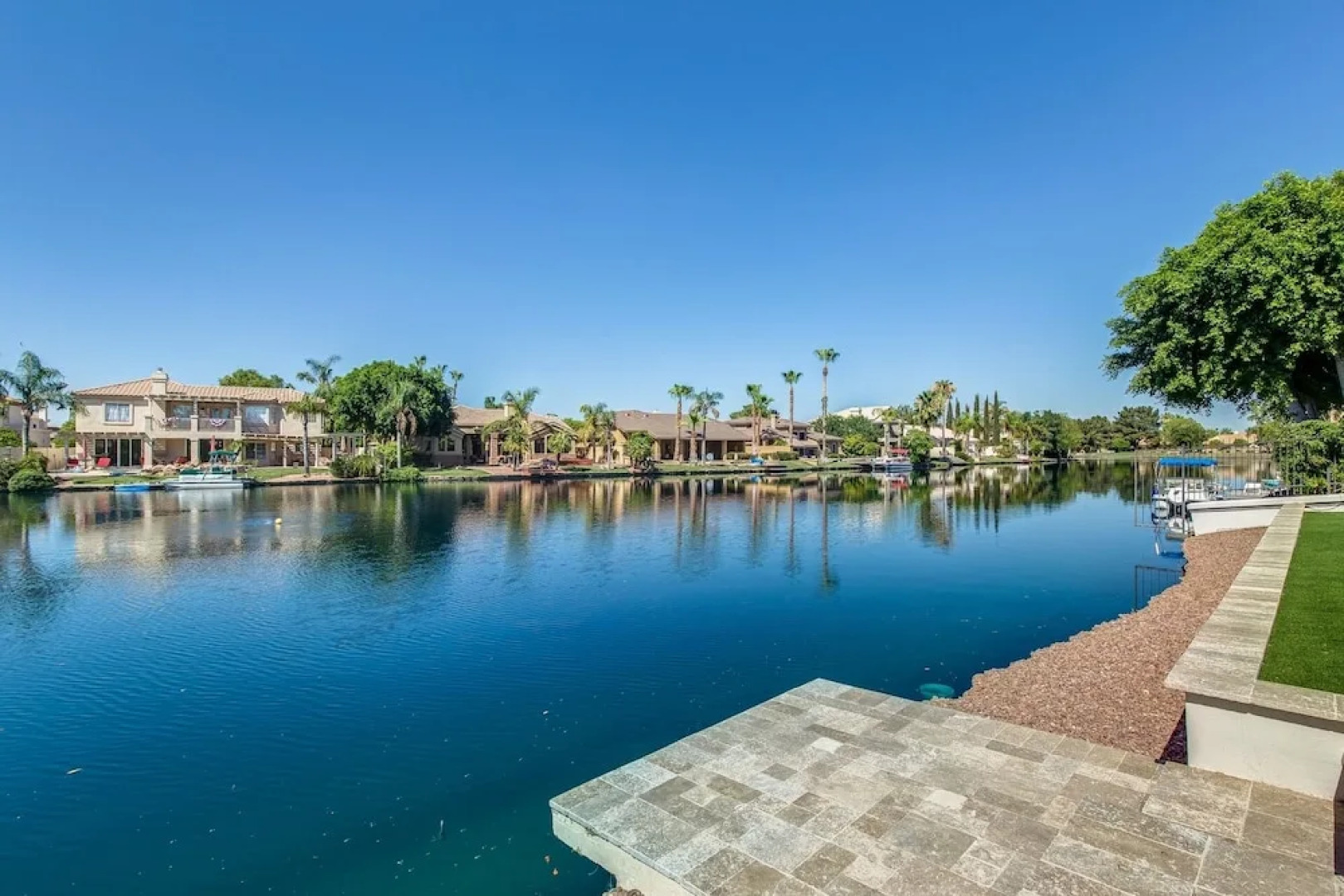 Freeport - 4 Br home by RedAwning