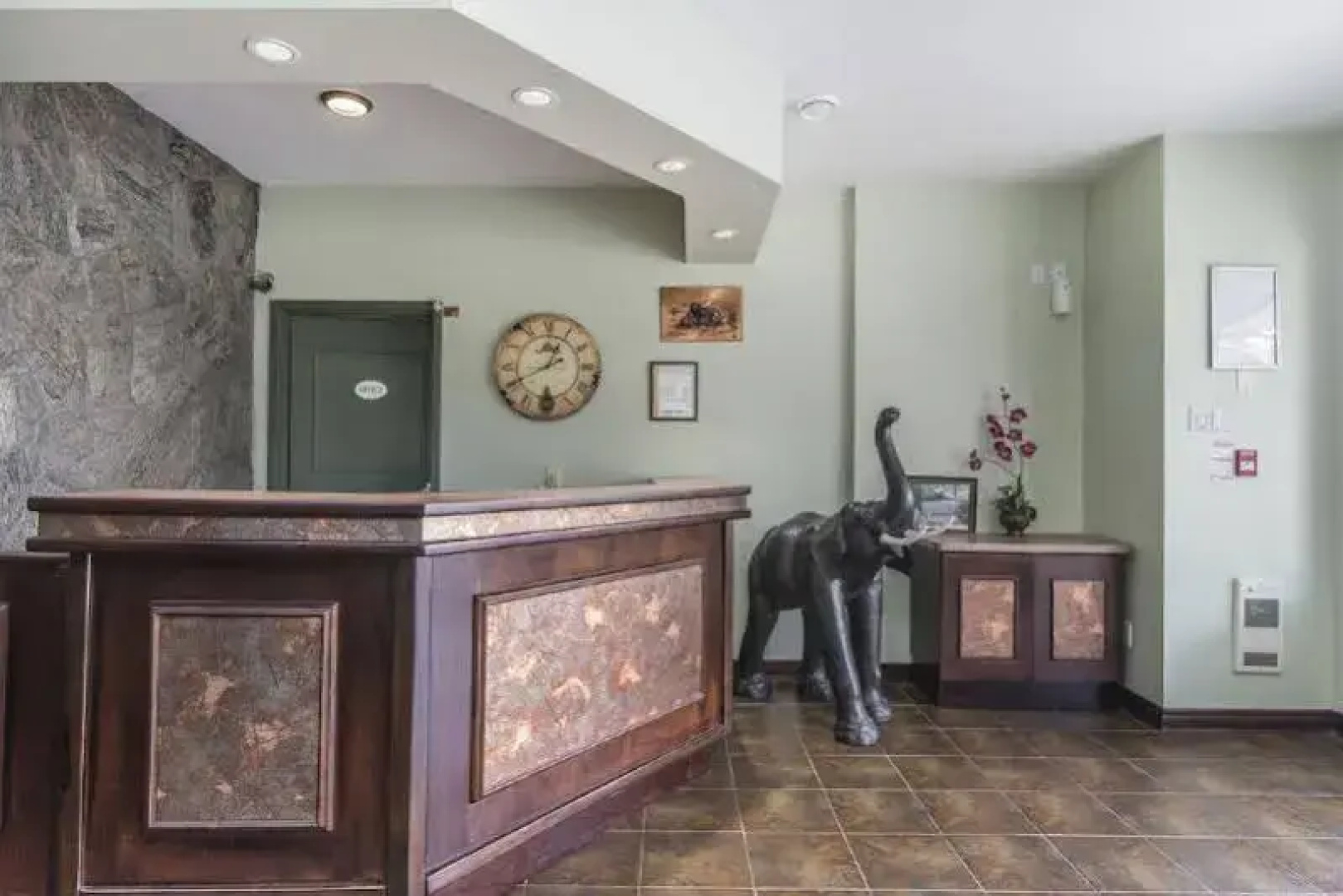 Econolodge Huntsville