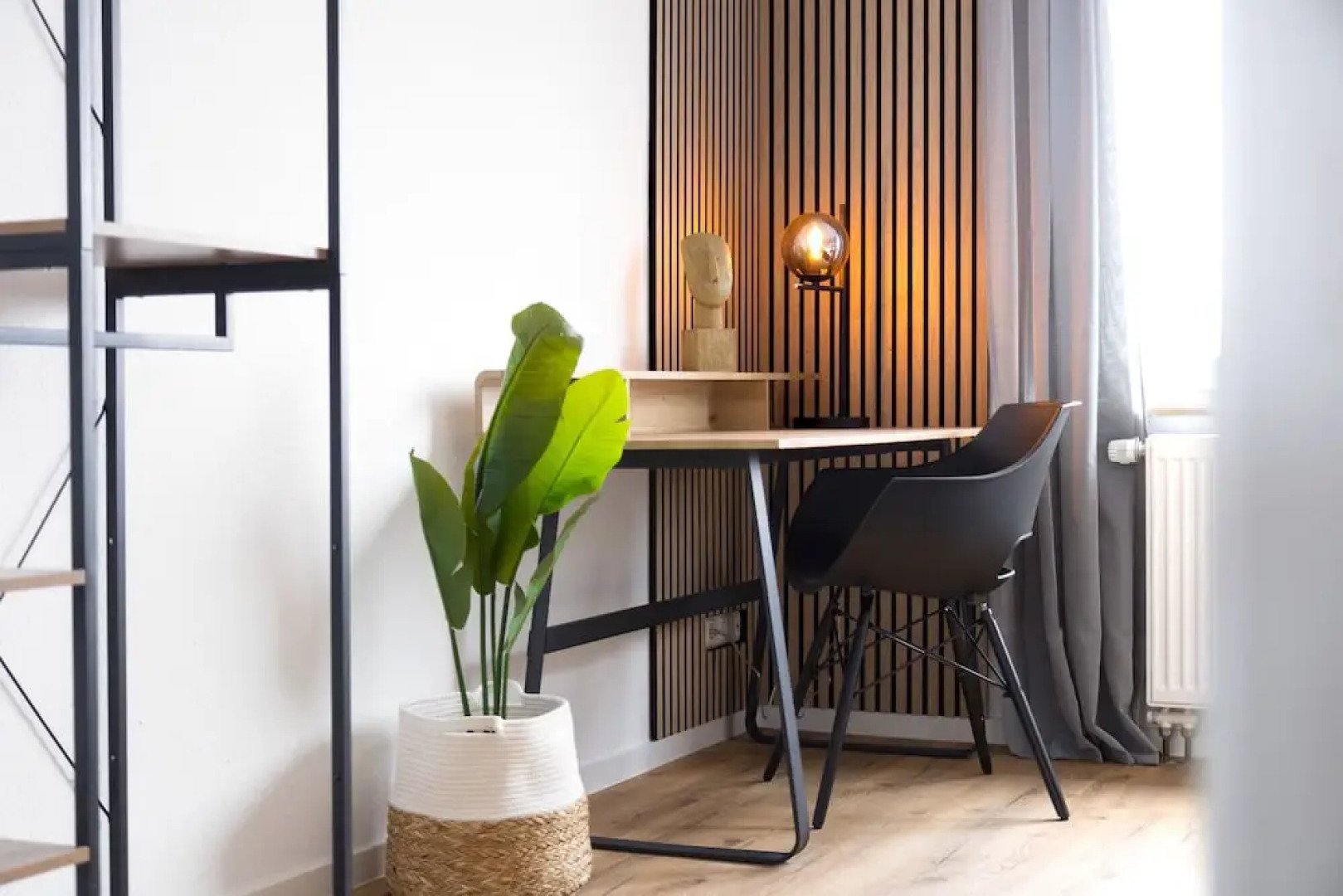 Spacious 3-rooms apartment in the center