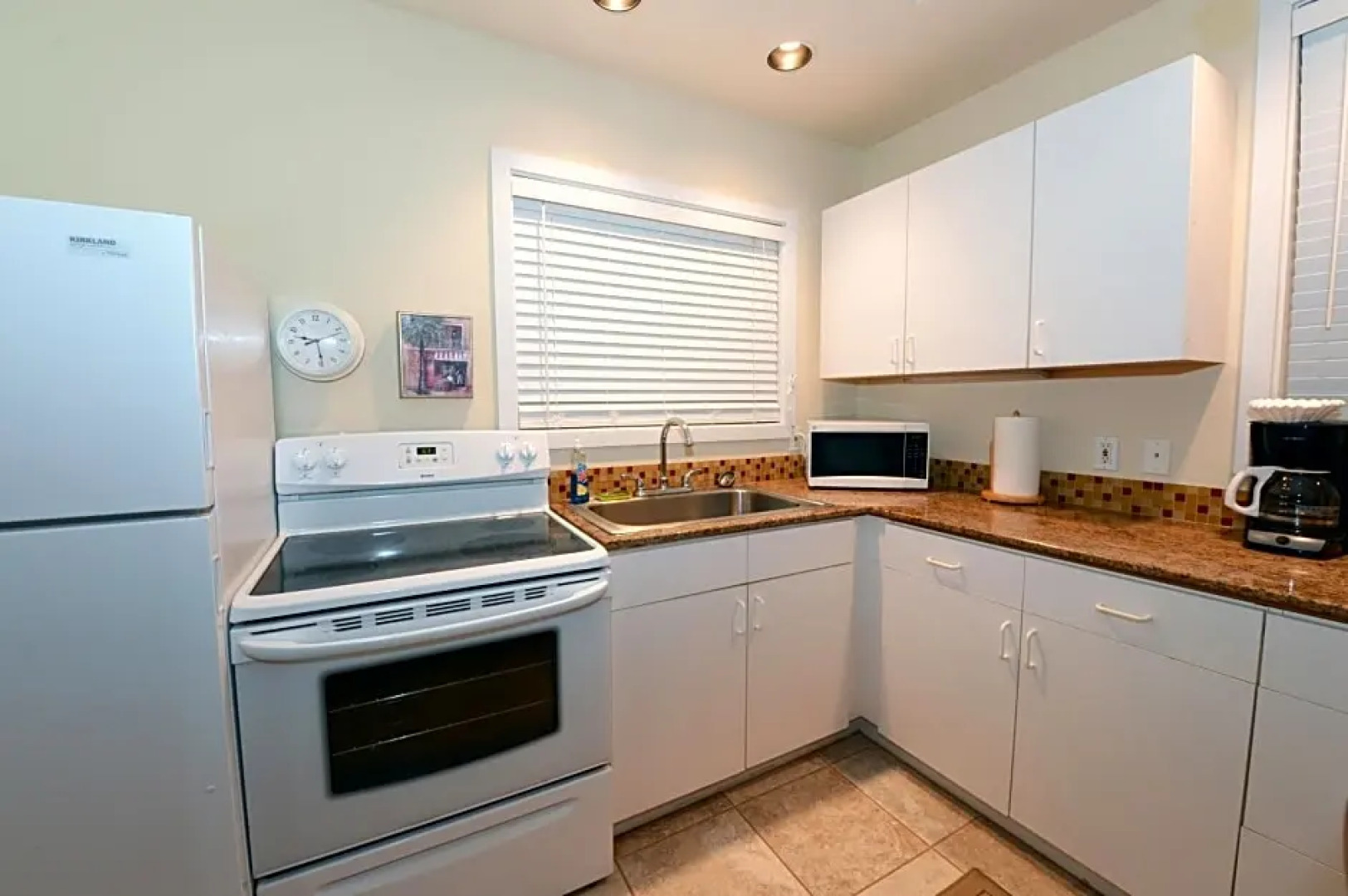 Waimanalo Beach Cottages