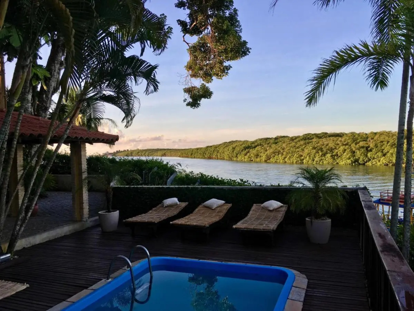 Pousada Canto do Rio