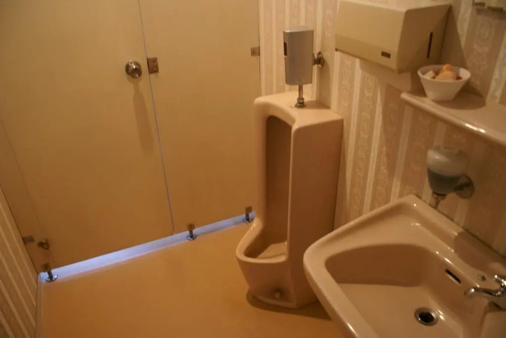 Yugawara Bay Mandarin House