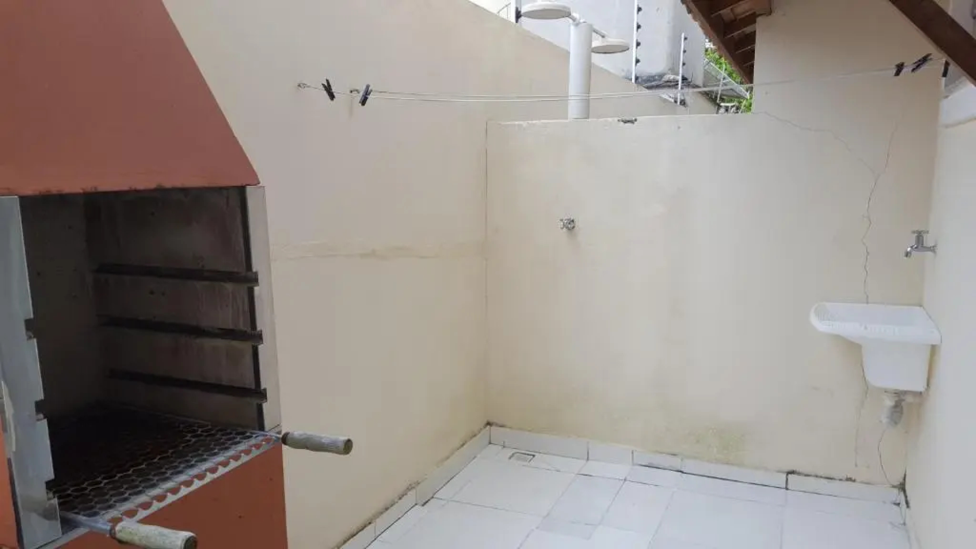 Condomínio Mar da Galiléia - Apto 27