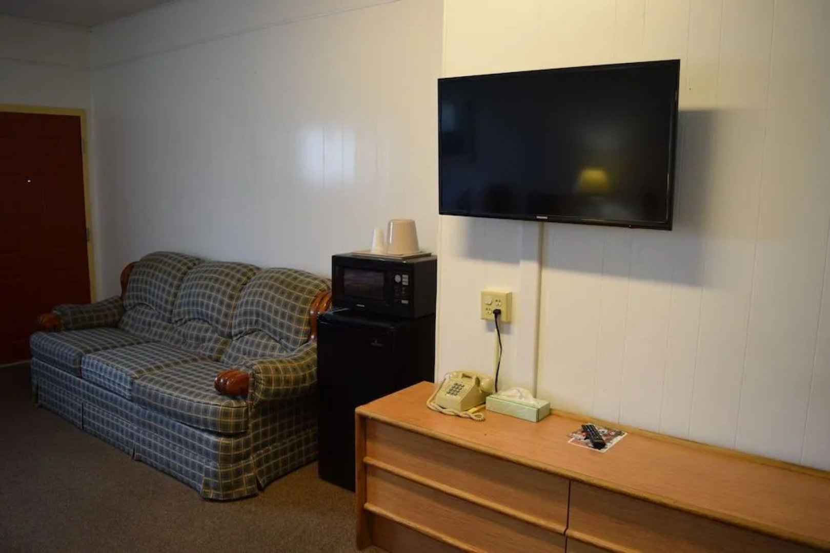 Economy Inn