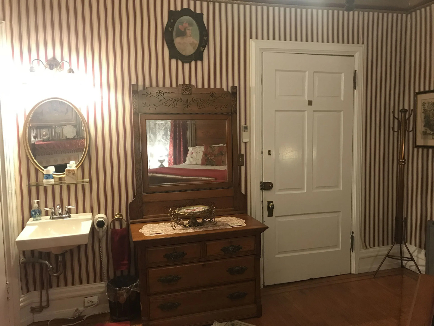 The Gables Bed and Breakfast Philadelphia