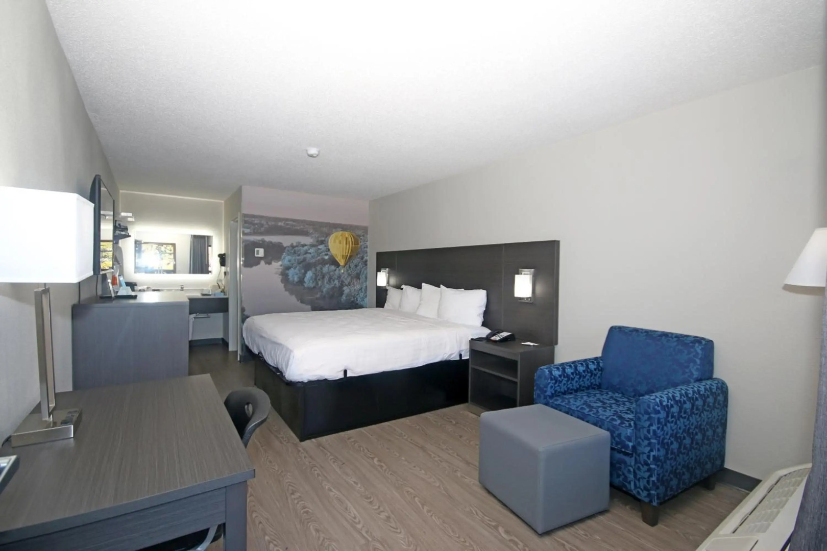 Clarion Pointe Statesville