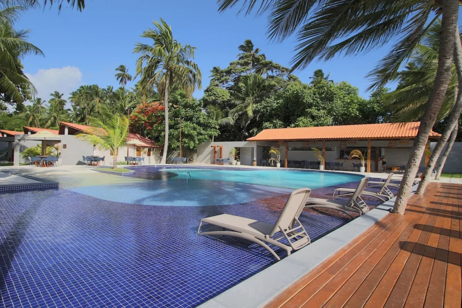 Costa Dourada Village