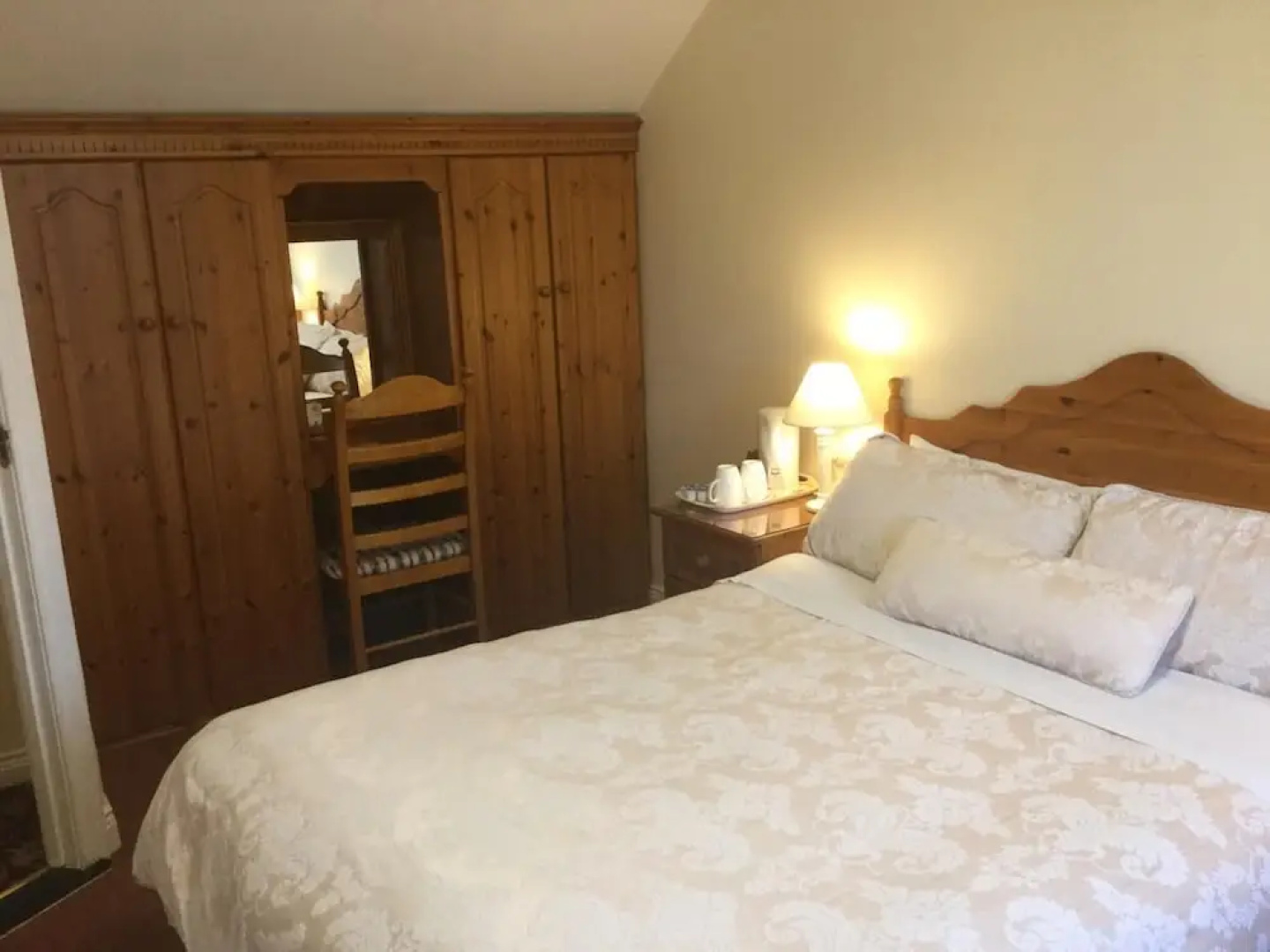 Fairlawns Bed & Breakfast