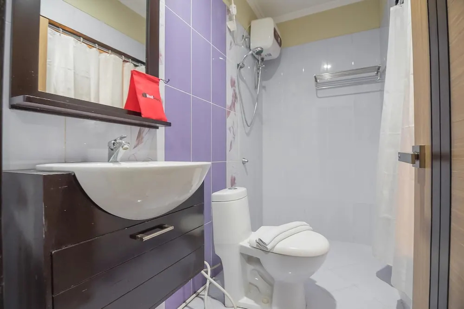 Reddoorz Plus Tanjung Pandan Belitung 2