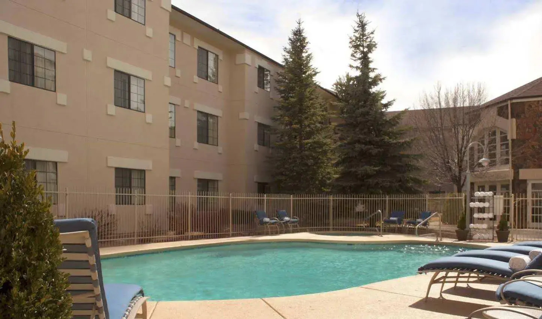 Embassy Suites by Hilton Flagstaff
