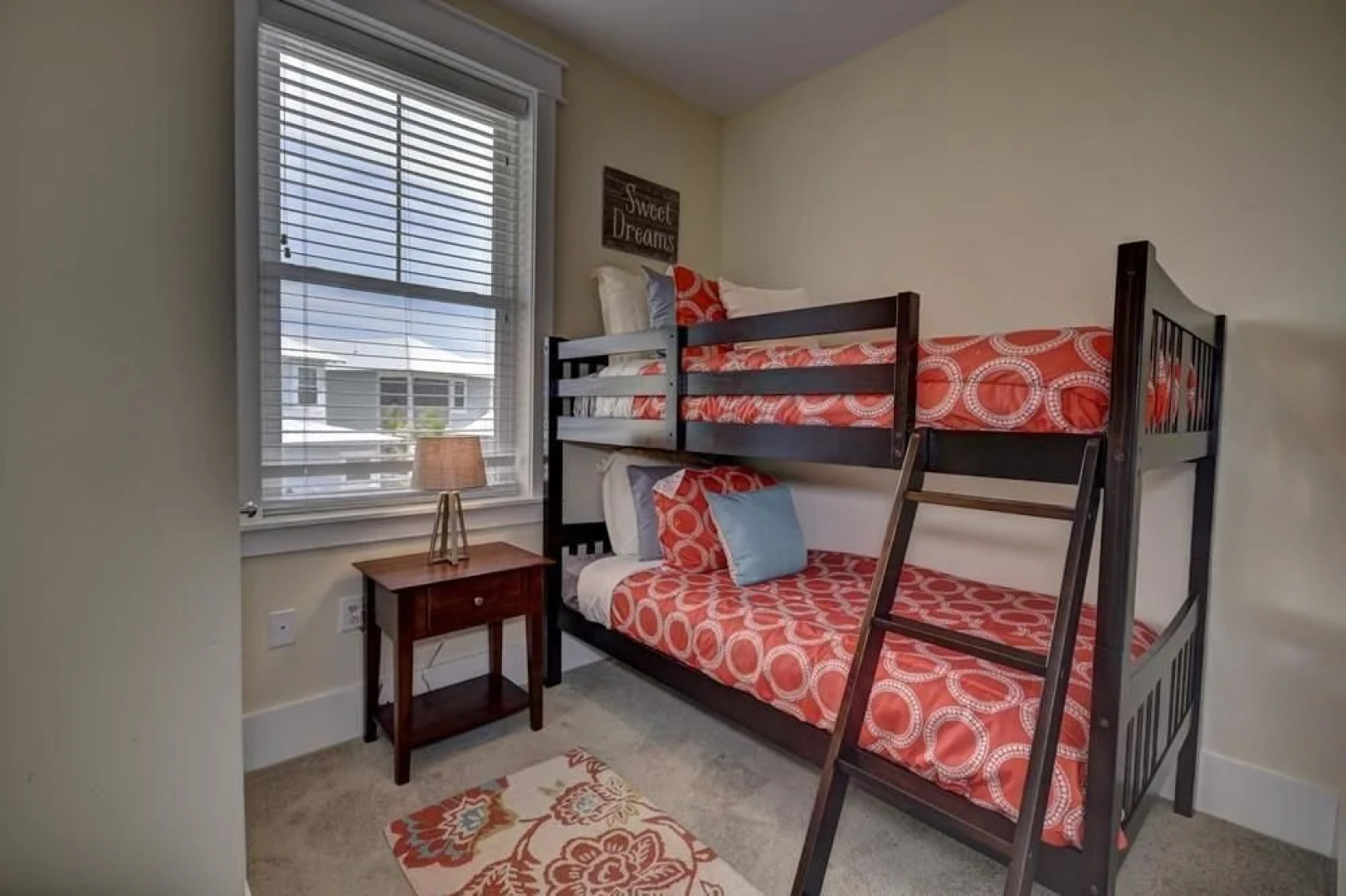 Fleur de Lee Holiday Home by Blue Sun