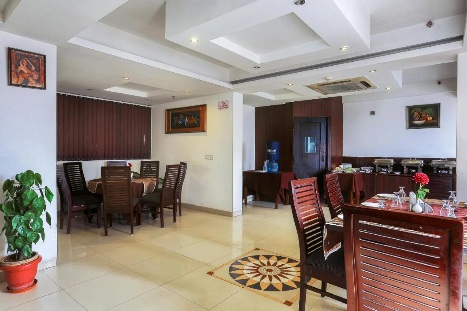 Airport Hotel Grand Delhi