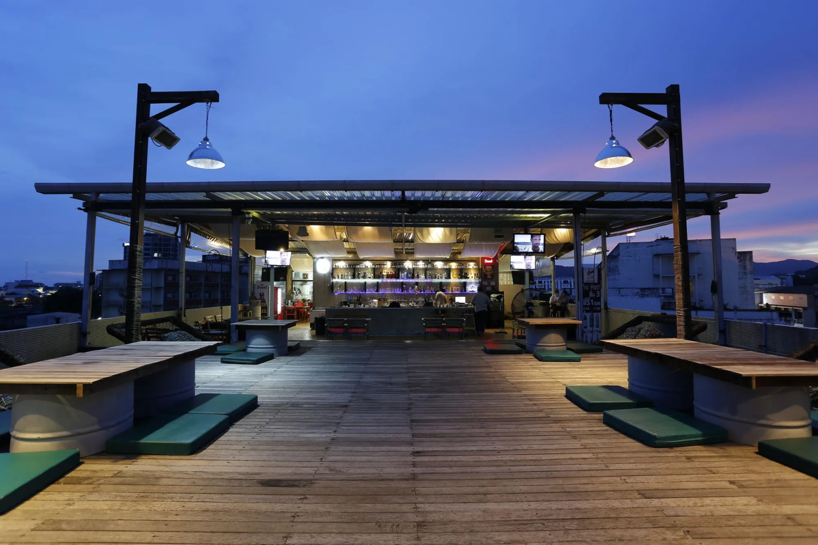 Quip Bed & Breakfast Phuket Hotel