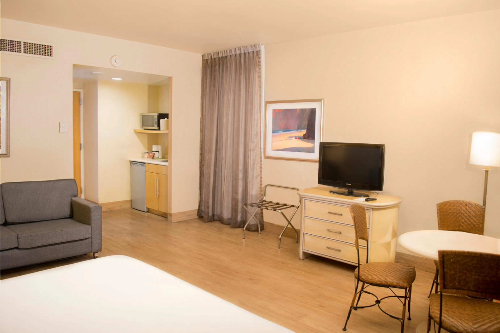 Holiday Inn Express Monterrey Galerias by IHG