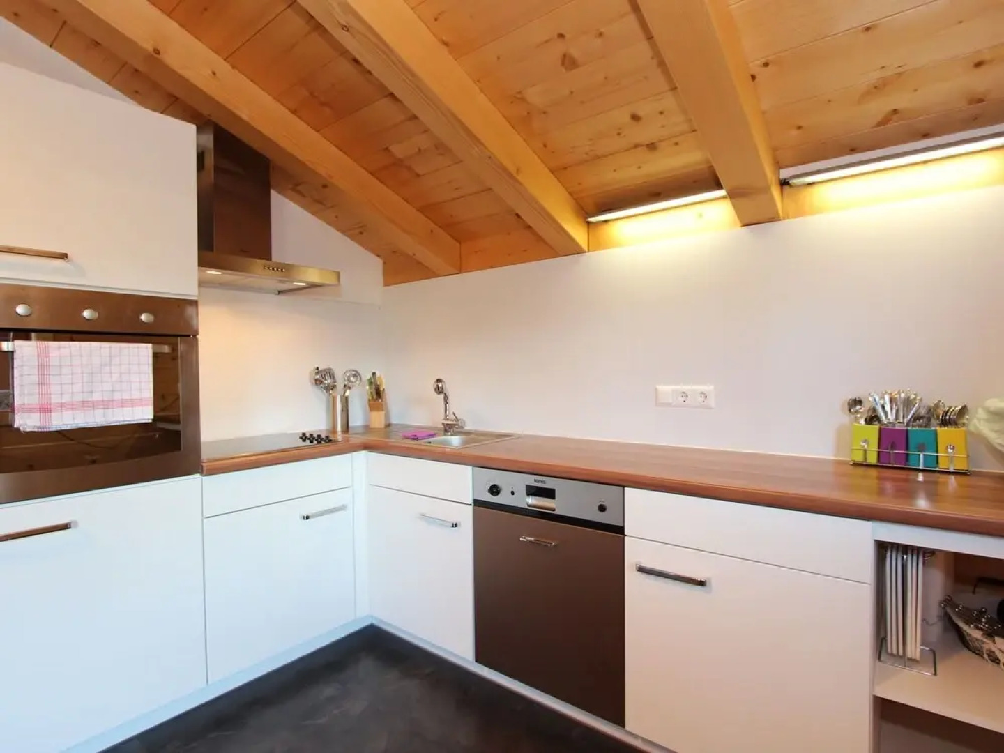 Modern Apartment in Itter Near Forest