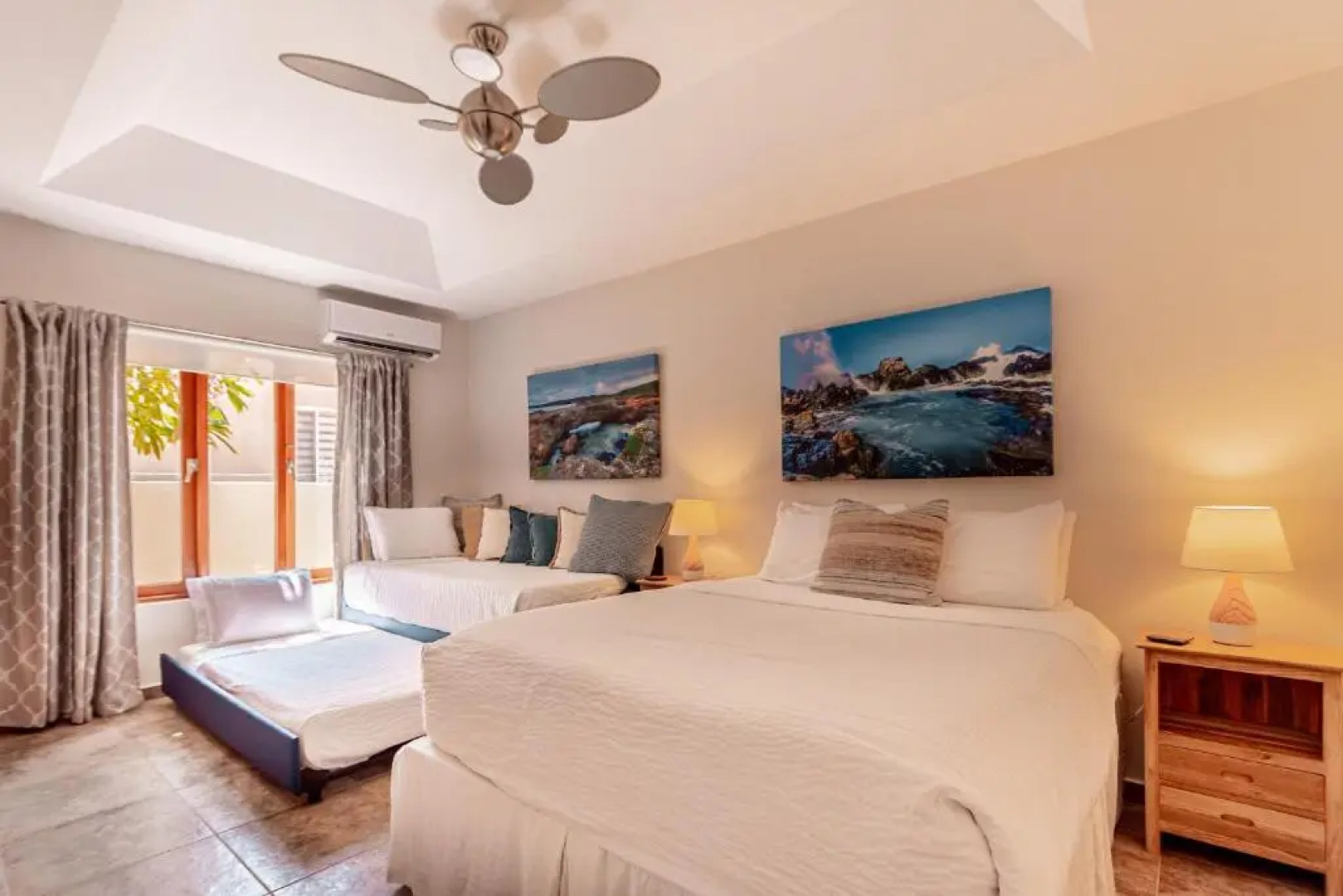 New! Ocean View With Rooftop Terrace in Malmok!