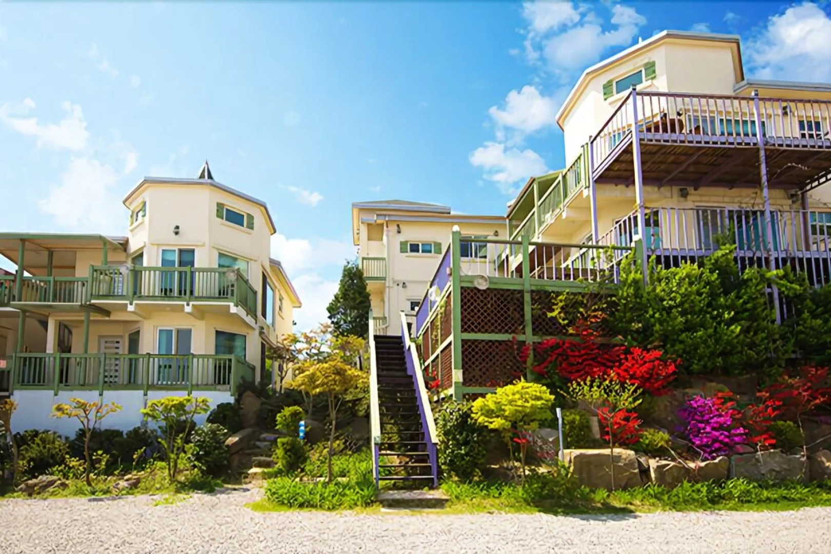 Taean Attica Pension