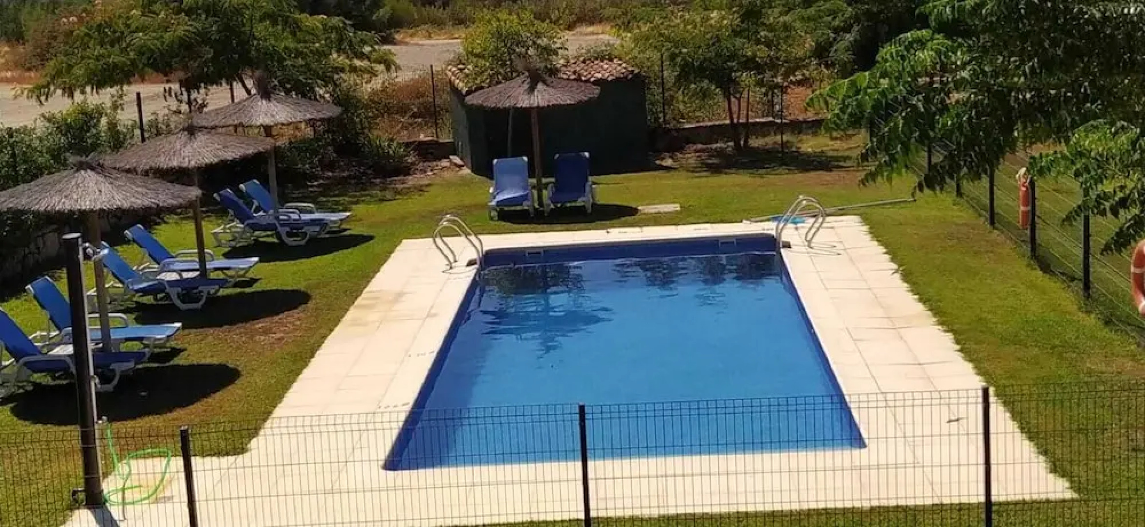 Apartamentos Rurales la Fatela