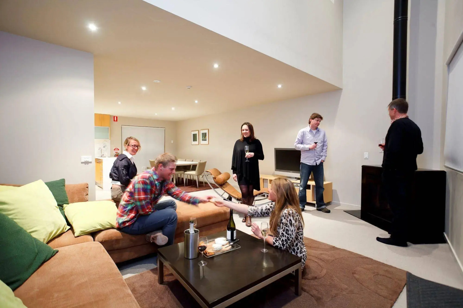 Snow Stream Apartments