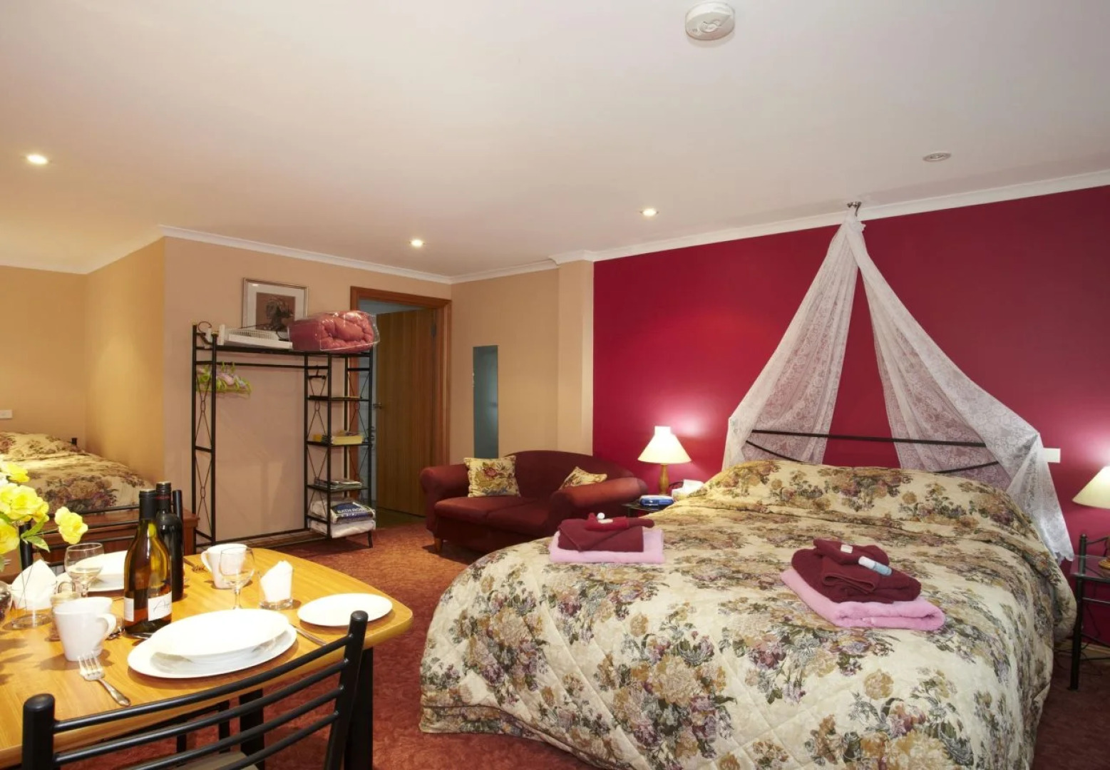 North East Rest Awhile Bed & Breakfast