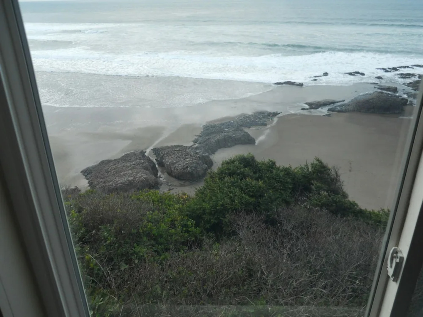 Ester Lee Oceanview Inn