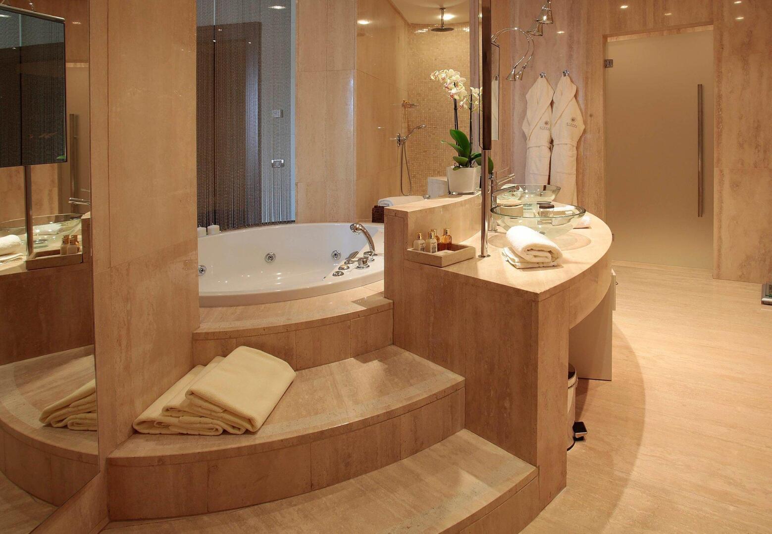 Anantara Palazzo Naiadi Rome Hotel