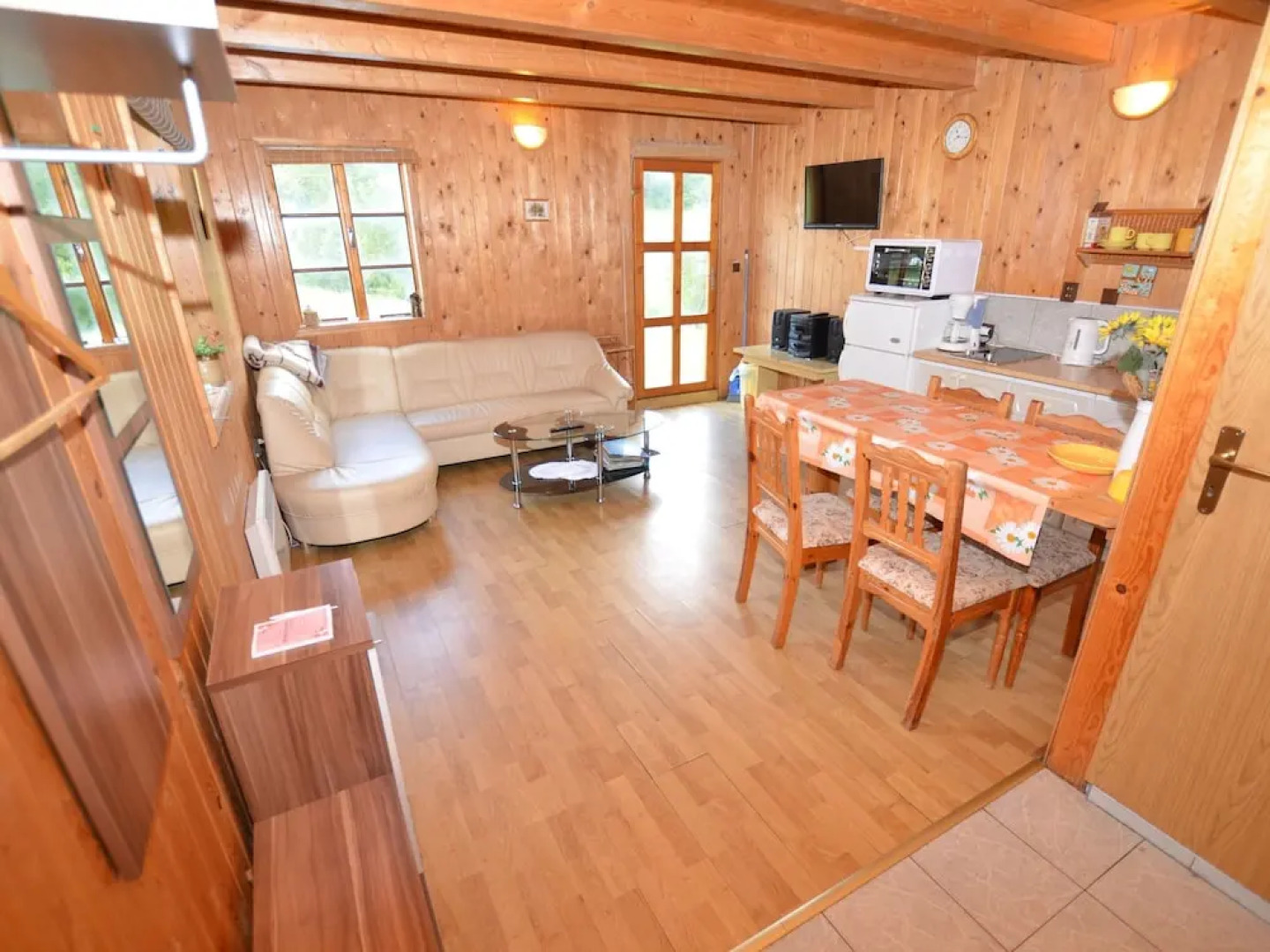 Pet-friendly Holiday Home