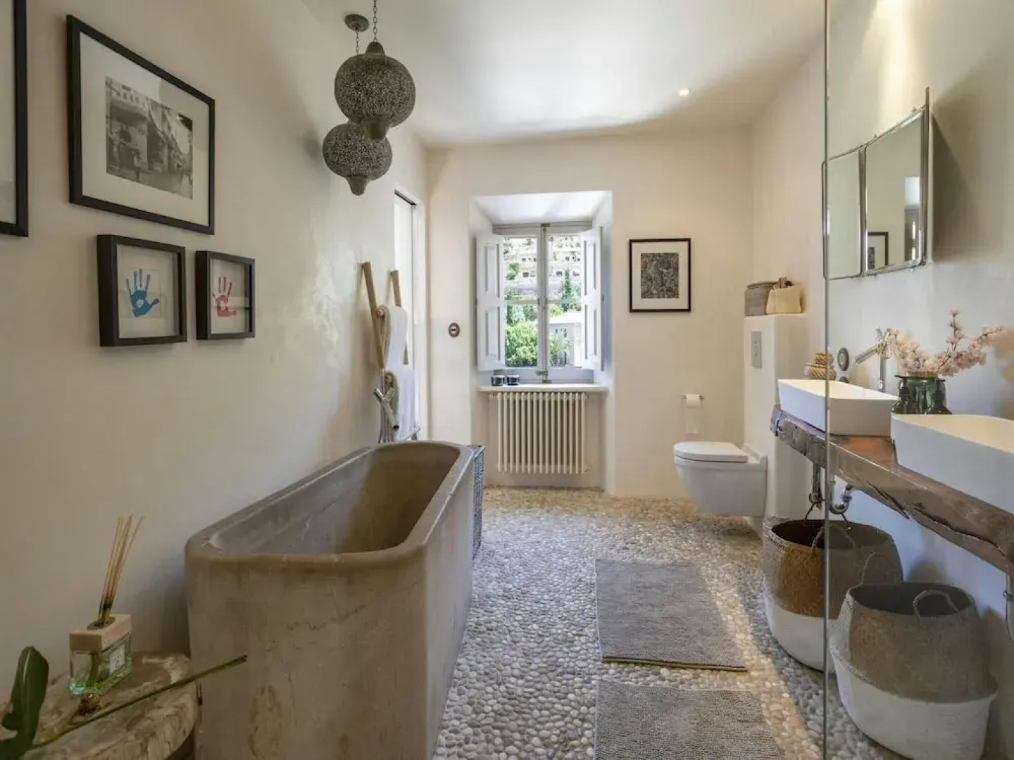 Stylish Holiday Home With Deia Views