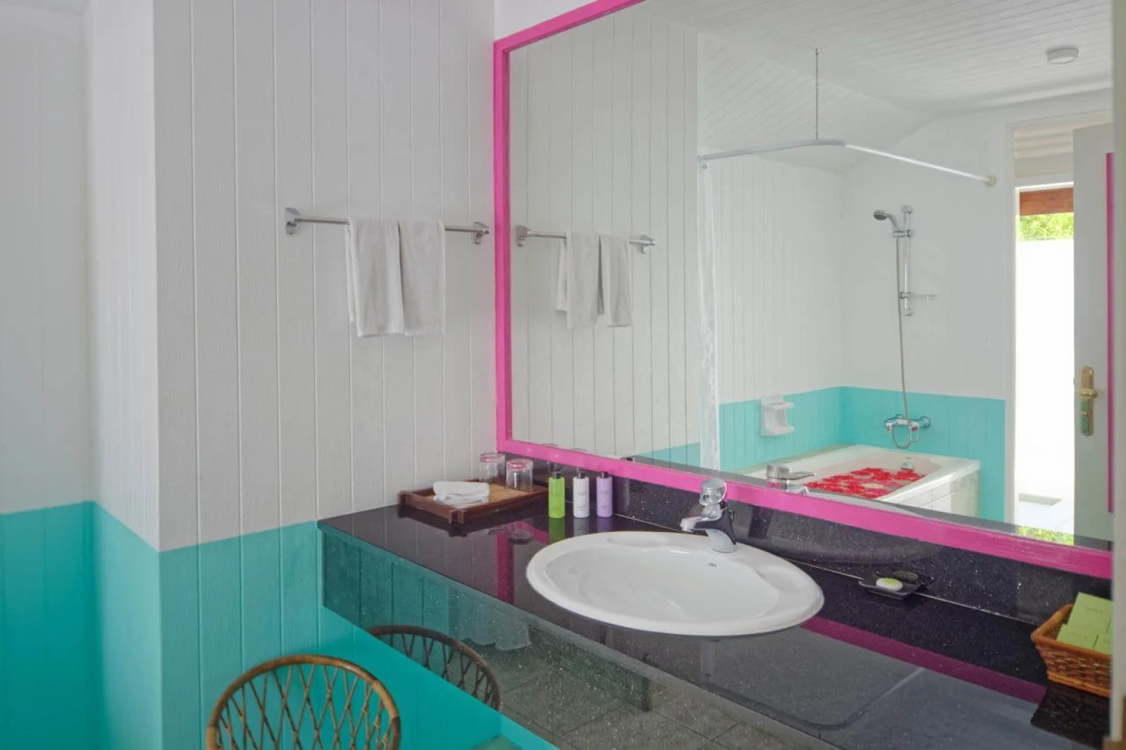 Villa Park Sun Island Resort