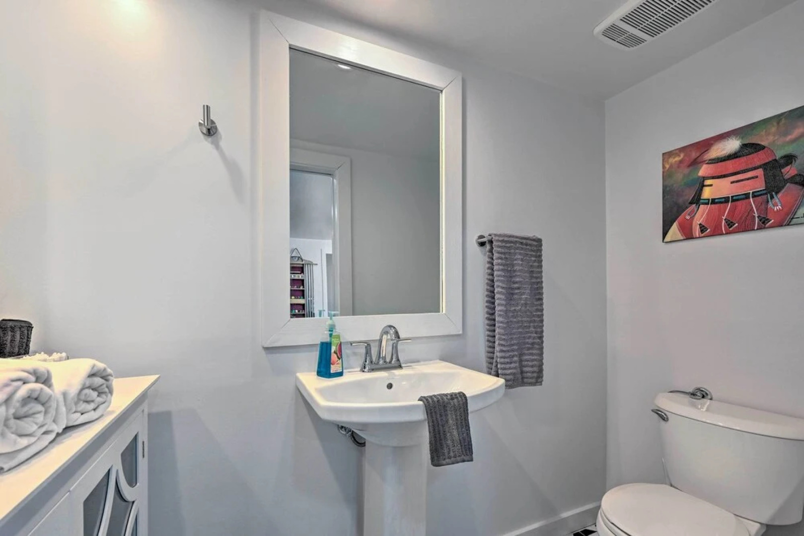 Stylish Basecamp 6850' Near Downtown Williams!