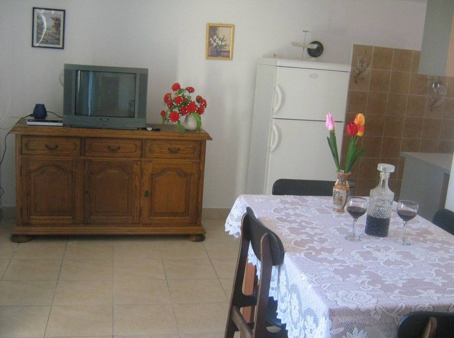 Apartment Malaga - comfortable and free parking: A2 Tribunj, Riviera Sibenik