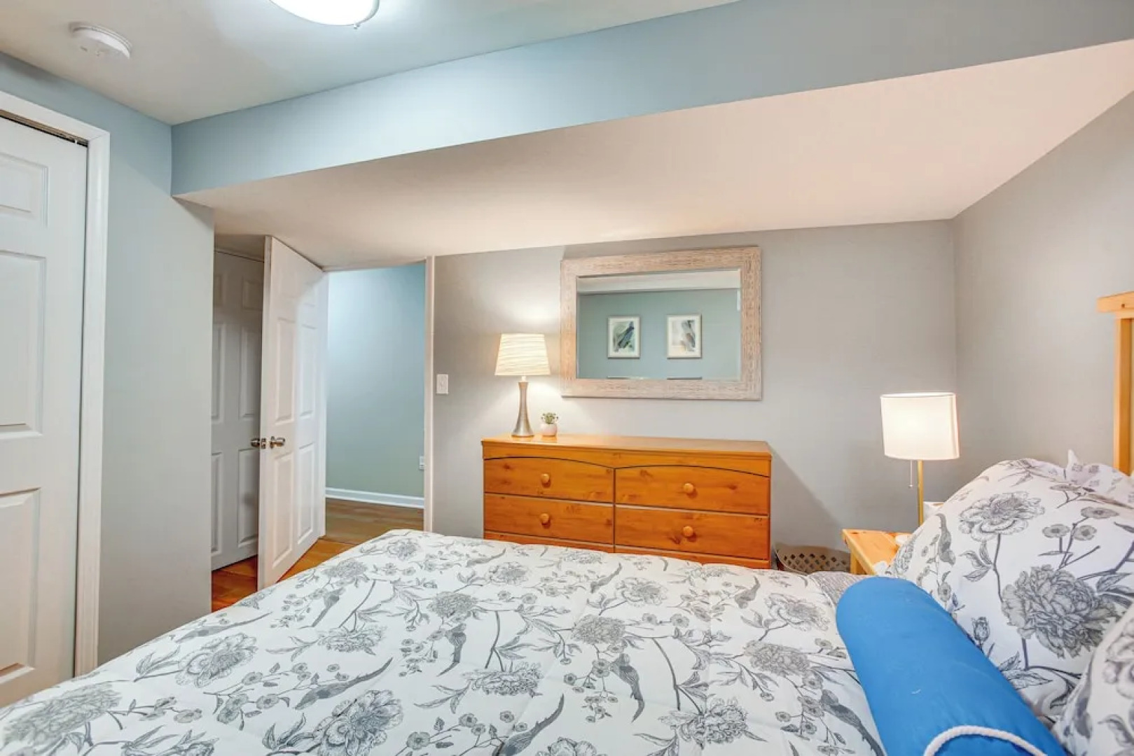 5 Mi to Mt Holiday: Spacious Home w/ Lake Views