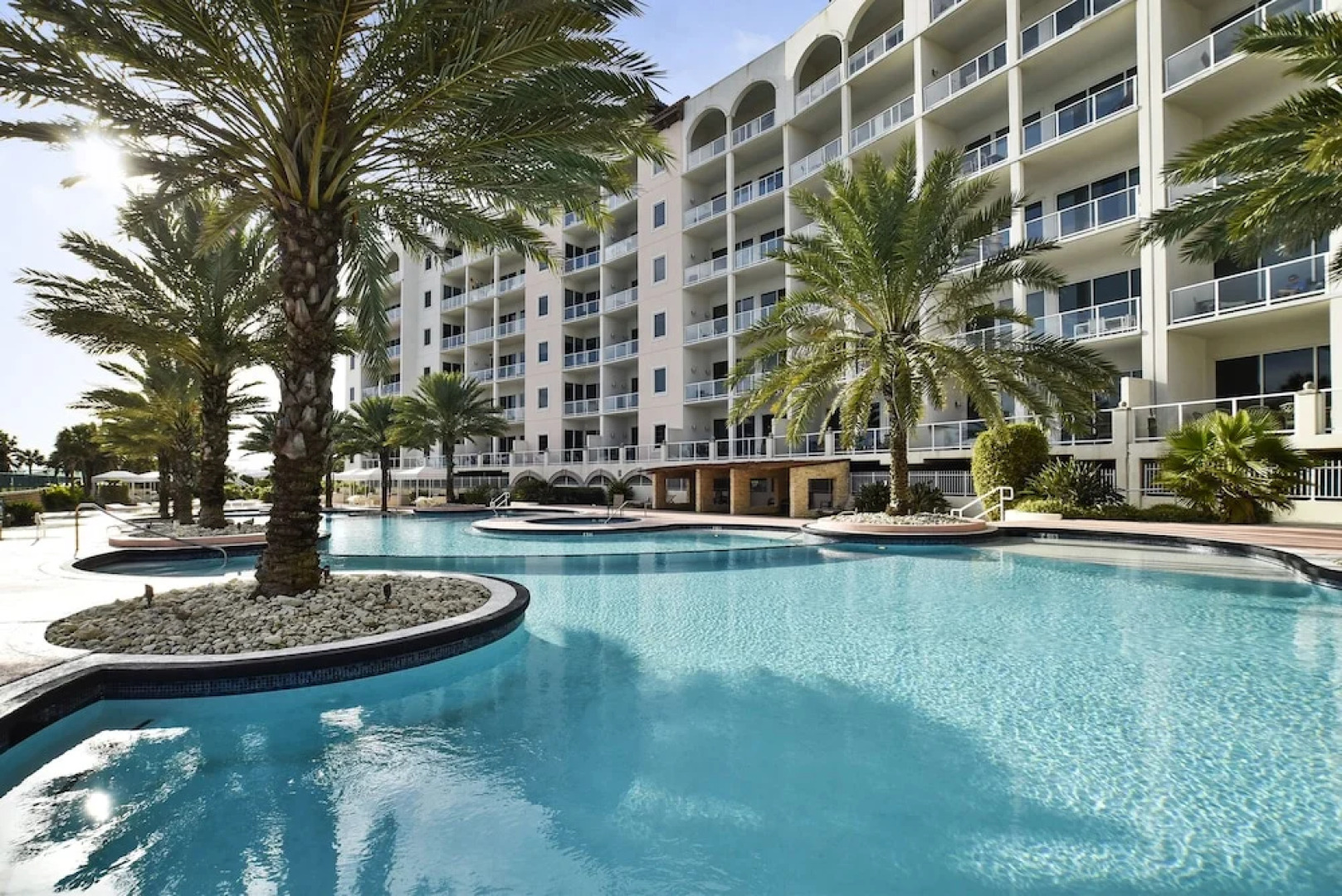 Diamond Beach 708 - Kohinoor