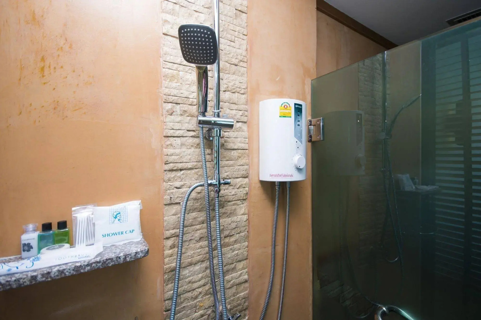 Phi Phi Nice Beach Hotel Hip