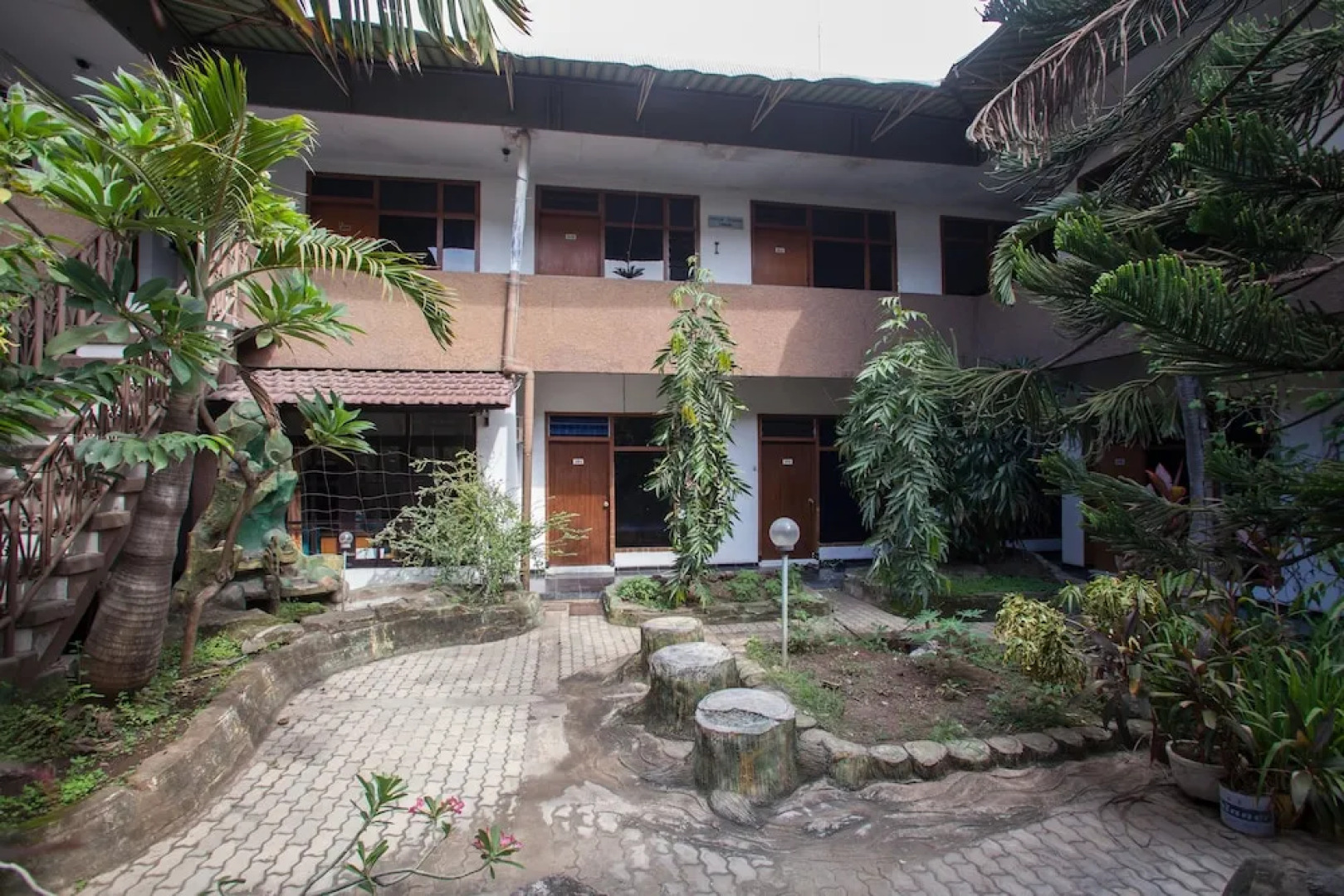 RedDoorz @ Panglima Sudirman Probolinggo