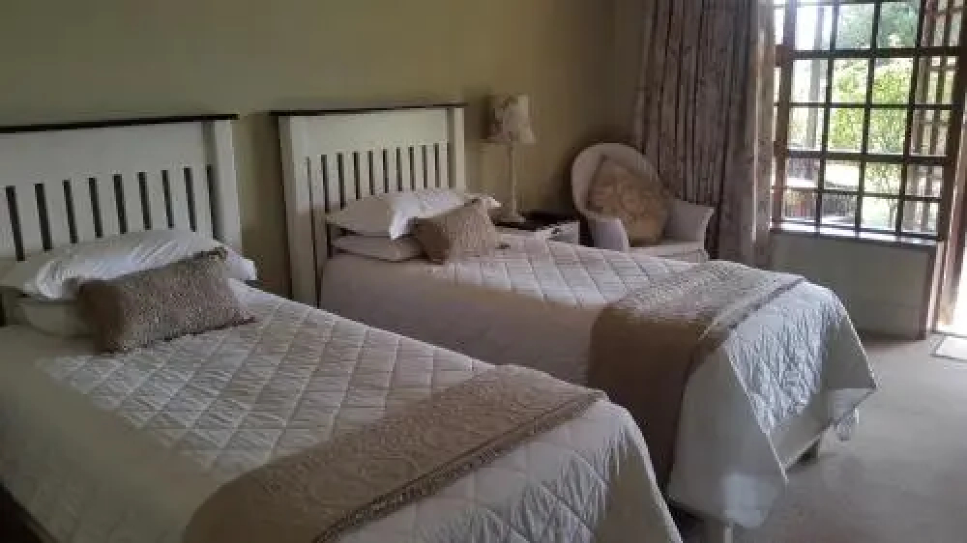 Olive Hill Country Lodge