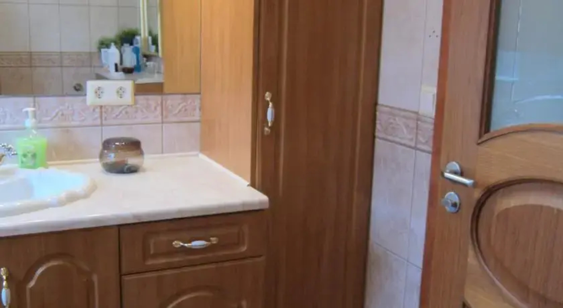 Laufskálar Guesthouse