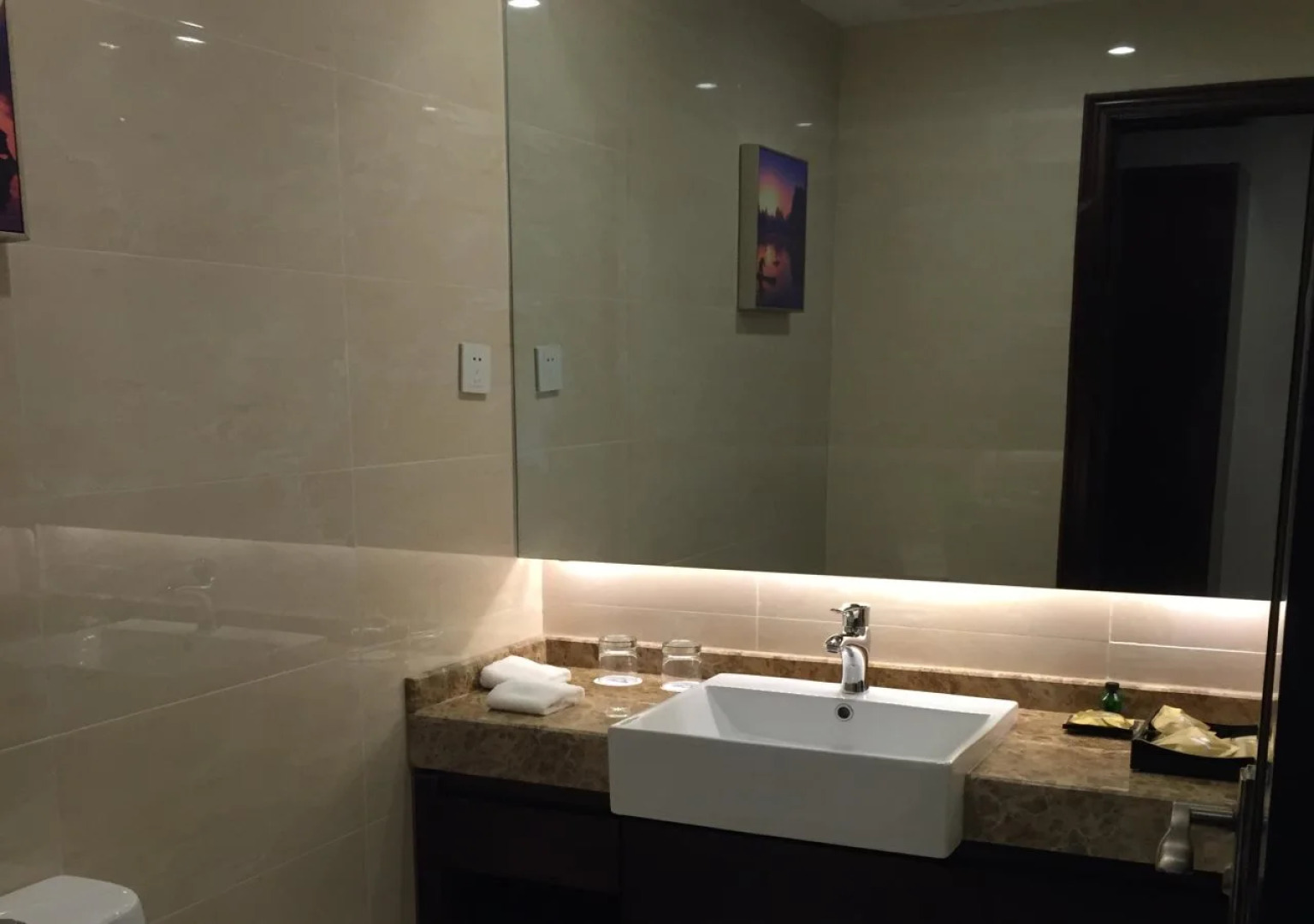 Days Hotel Frontier Yangshuo