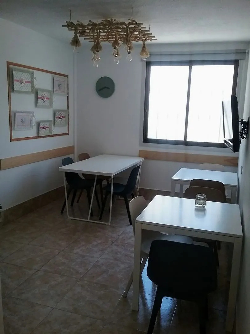 Hostal Residencia Cardona