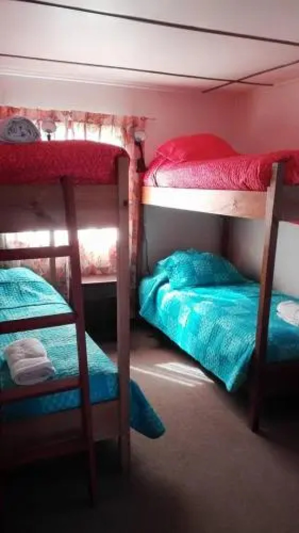 Hostal y Cabañas Lagune Club