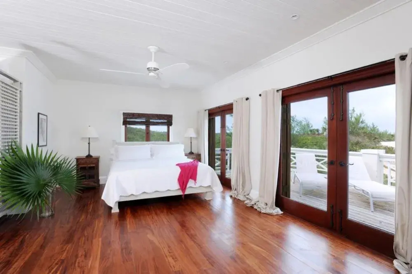 Alfred House & Cottage