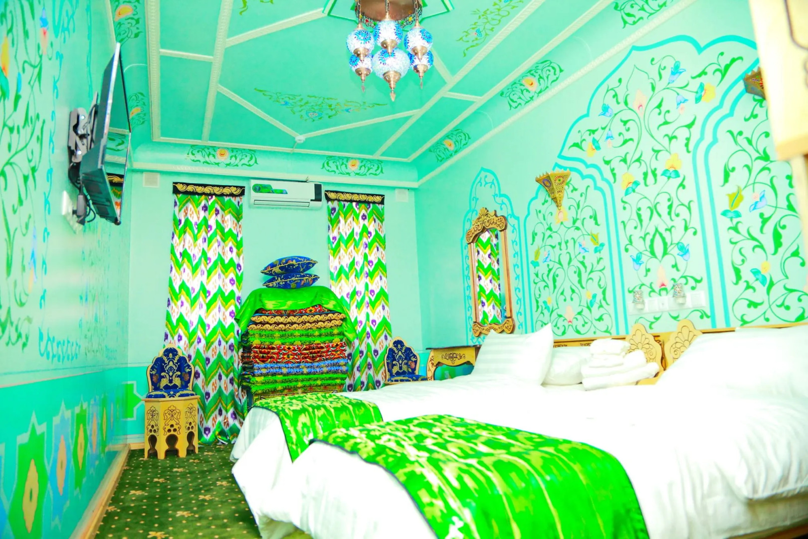 Отель Hon Saroy