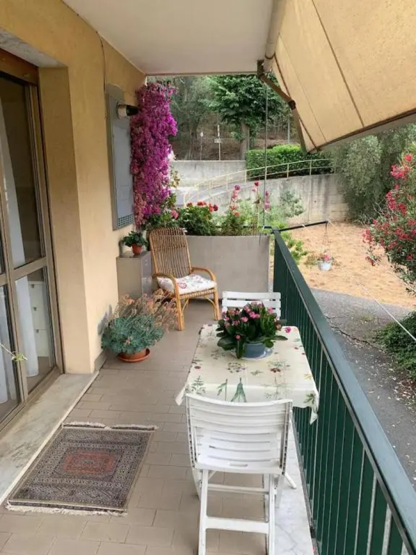 Arenzano, a 2km dal mare