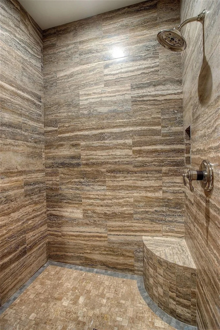 Palisades Estate 5 BR by Casago