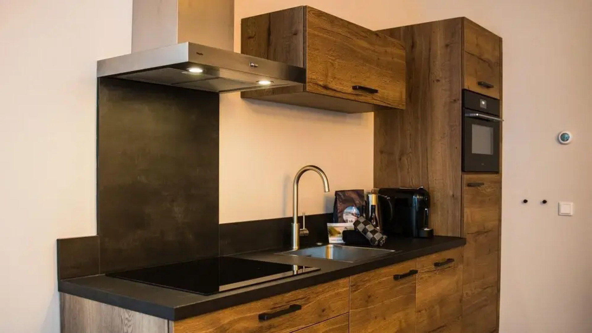 Holidayhome 6 Persons - Kon Emmaweg 26 Vrouwenpolder Uitspanning Oranjezon