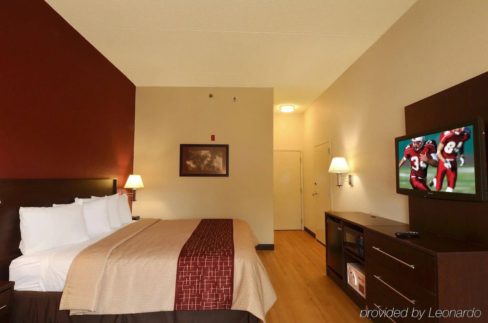 Red Roof Inn PLUS+ San Antonio Downtown - Riverwalk