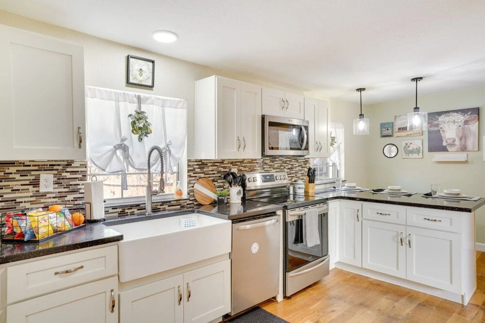 Lake Wales Vacation Rental w/ Screened-in Porch!