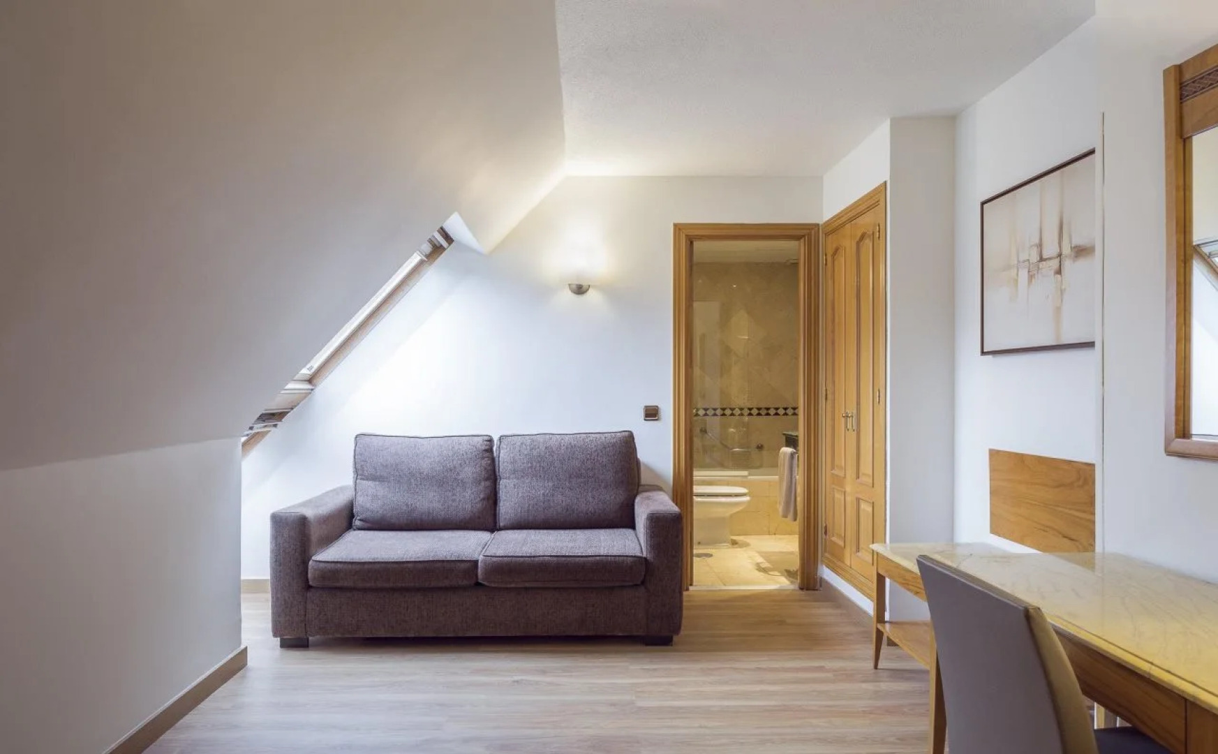 Apartamentos Leganitos